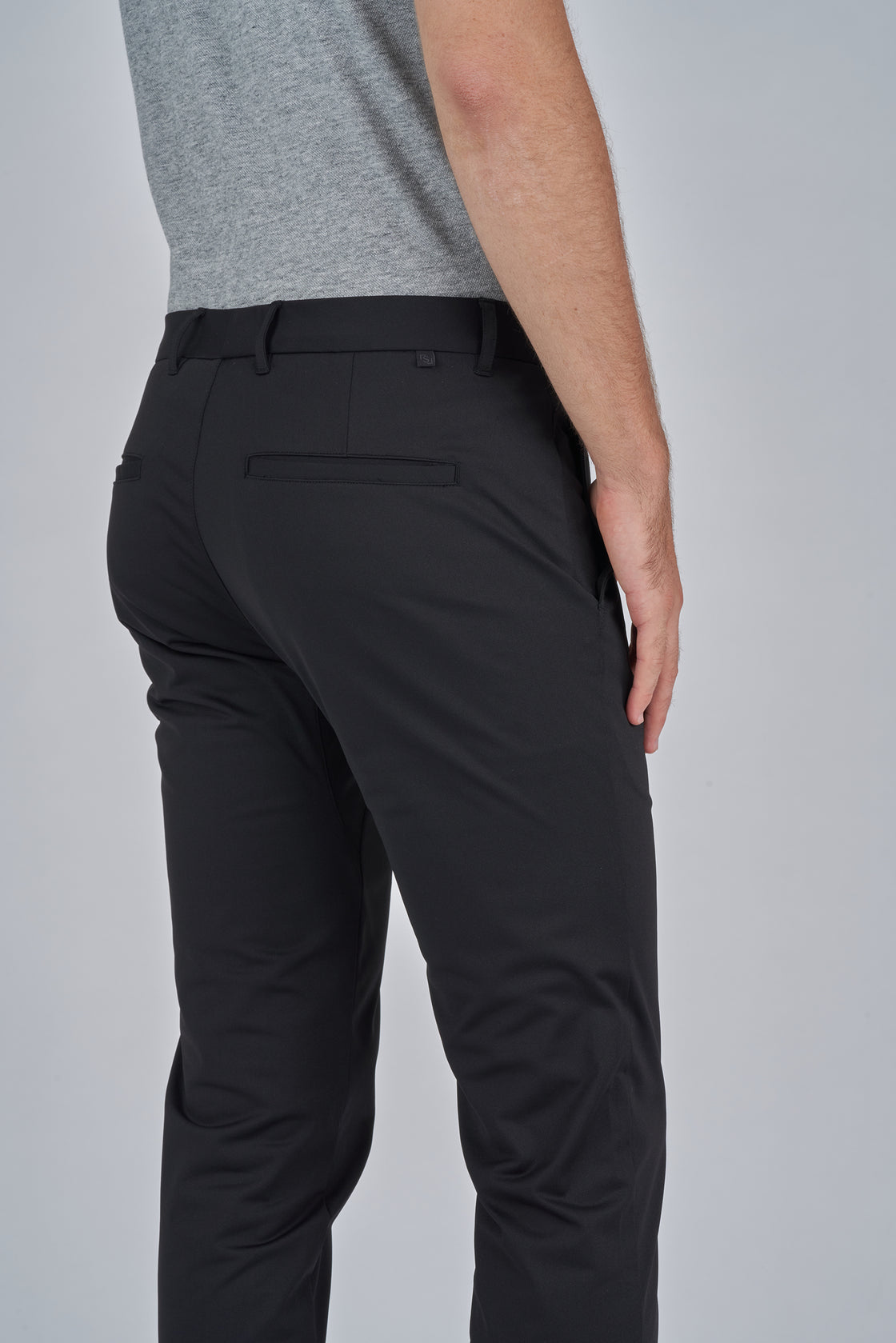 Slim Tech Pants