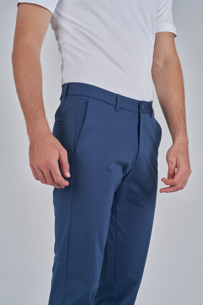 
                  
                    ATHLEISURE TECH PANTS
                  
                