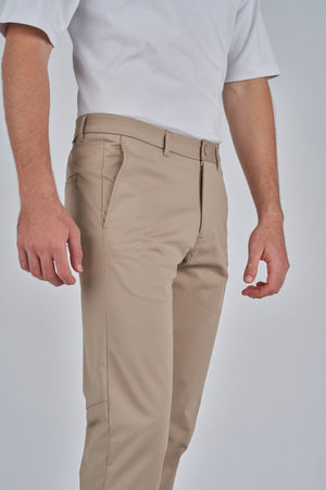 
                  
                    ATHLEISURE TECH PANTS
                  
                