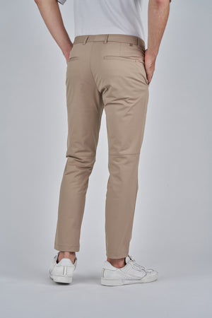 
                  
                    ATHLEISURE TECH PANTS
                  
                